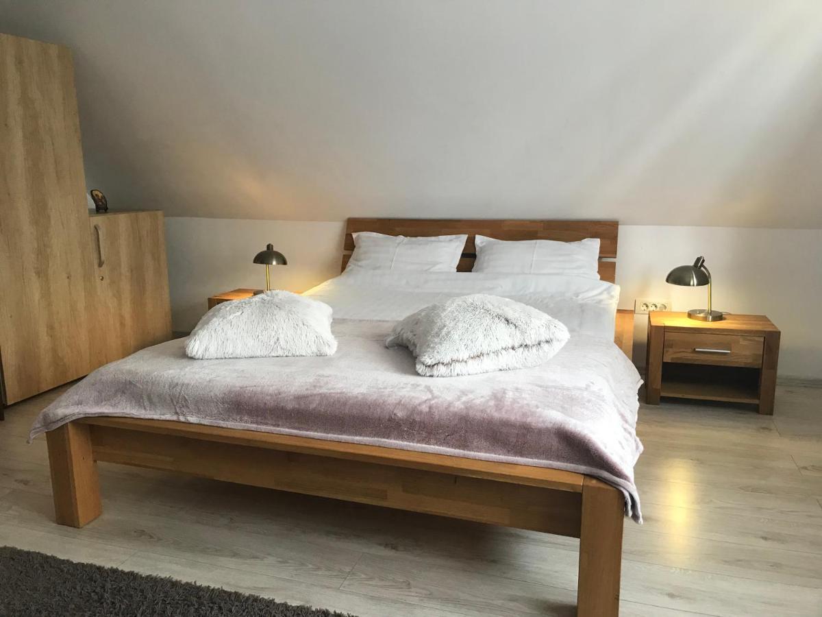 בראשוב Apartament Modern מראה חיצוני תמונה