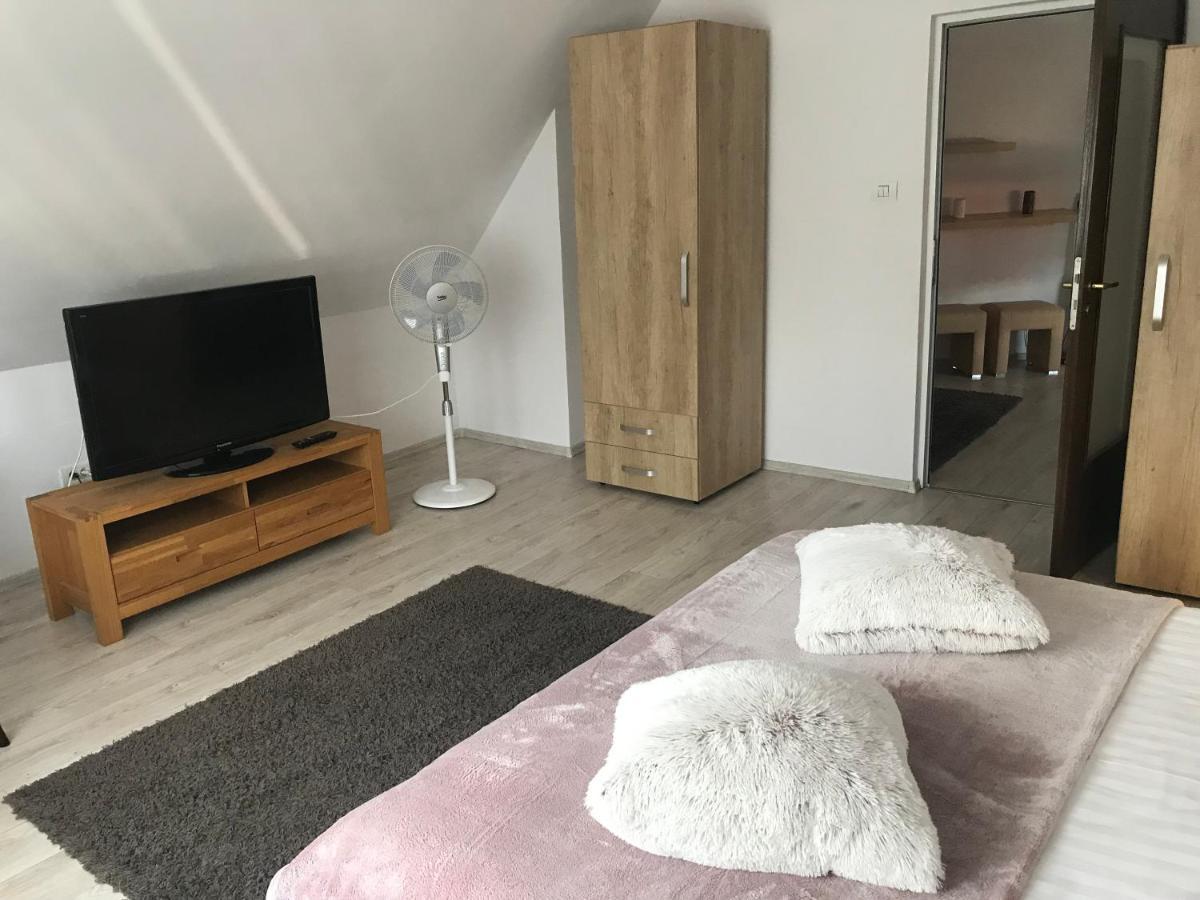 בראשוב Apartament Modern מראה חיצוני תמונה