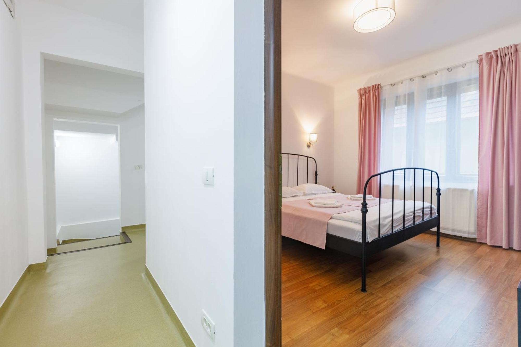 בראשוב Apartament Modern מראה חיצוני תמונה