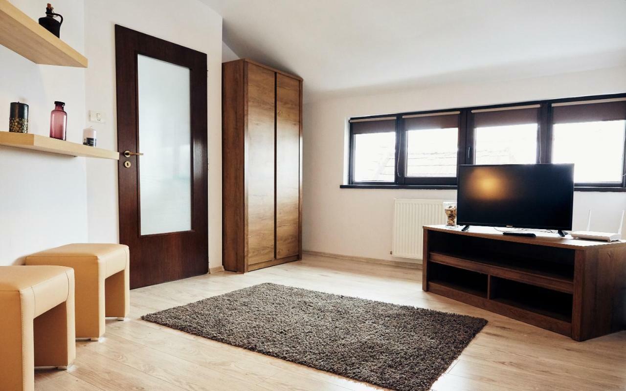 בראשוב Apartament Modern מראה חיצוני תמונה