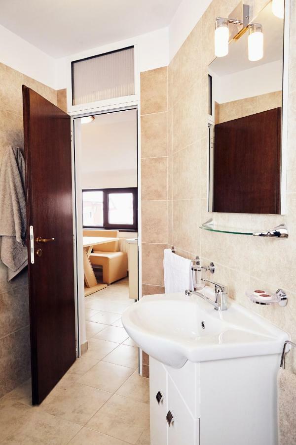 בראשוב Apartament Modern מראה חיצוני תמונה